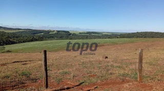 Imóvel 2462607 [''] - ['DO IMÓVEL : Trata-se de imóvel rural localizado a uma distância aproximada de 14 Km do centro da cidade de Goioxim, seguindo pelo asfalto no sentido BR 277, sendo que, destes, 6 km aproximadamente, encontra-se seguindo por estrada rural, sentido linha Zaramelo – Campina do Simão, em bom estado de conservação (mov. 451.1)'] [''] - ['Goioxim']/['PR'] - 1