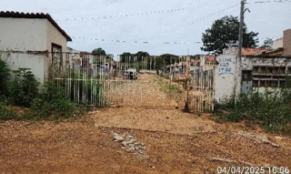 Imóvel 2385723 [''] - ['RUA LEME, N. SN, CASA 11, CHACARA 10, QD 29, CHACARAS MARAJOARA, COND RES ANDRADE E SOUZA I - LUZIANIA/GO - cep: 72858135 CONFORME OS ITENS 5.1 Os interessados em participar do leilão deverão fazê-lo via INTERNET e os lances poderão ser ofertados a qualquer momento desde a divulgação dos lotes até o encerramento do evento. O encerramento do período de recebimento de lances para aquisição de cada lote respeitará as regras previstas no site do leiloeiro. 5.1.1 Em caso de di