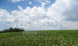 Imóvel 2526053 [''] - ['Partindo do Centro Estadual de Educação Profissional Agrícola CEEPA Fernando Costa, segue na direção oeste em estrada de terra por 1,0 Km, então, segue a direita por 3,9 Km em estrada de terra seguindo a direita por 600m até se deparar com os imóveis, antiga Fazenda Guaiuvira, da subdivisão da Fazenda Figueira, Santa Mariana/PR'] [''] - ['Santa Mariana']/['PR'] - 1