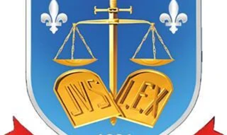 Imóvel 2759664 [''] - ['Rua Roseno Pereira de Assis, Monte Horebe - R$ 40.000,00 (quarenta mil reais); ITEM 09: Fabricadora de rações (balanceadora e misturadora) - R$ 10.000,00 (dez mil reais); ITEM 10: Caminhão Ford/F4000, turbo, ano/modelo 1996/1997, cor branca, placas MMZ5138 - R$ 30.000,00 (trinta mil reais); ITEM 11: Trator de pneu Massey Ferguson, ano 1996 - R$ 10.000,00 (dez mil reais); ITEM 12: Ensiladeira, modelo B12 - R$ 2.000,00 (dois mil reais); ITEM 13: Grade para arado - R$ 1.000,