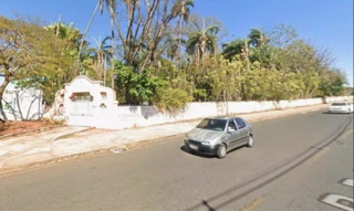Imóvel 2866080 [''] - ['RUA BELIZÁRIO RODRIGUES DA CUNHA- ESQUINA COM A AVENIDA BATALHÃO MAUÁ, DENOMINADO CHÁCARA SINHAZINHA'] [''] - ['Araguari']/['MG'] - 1